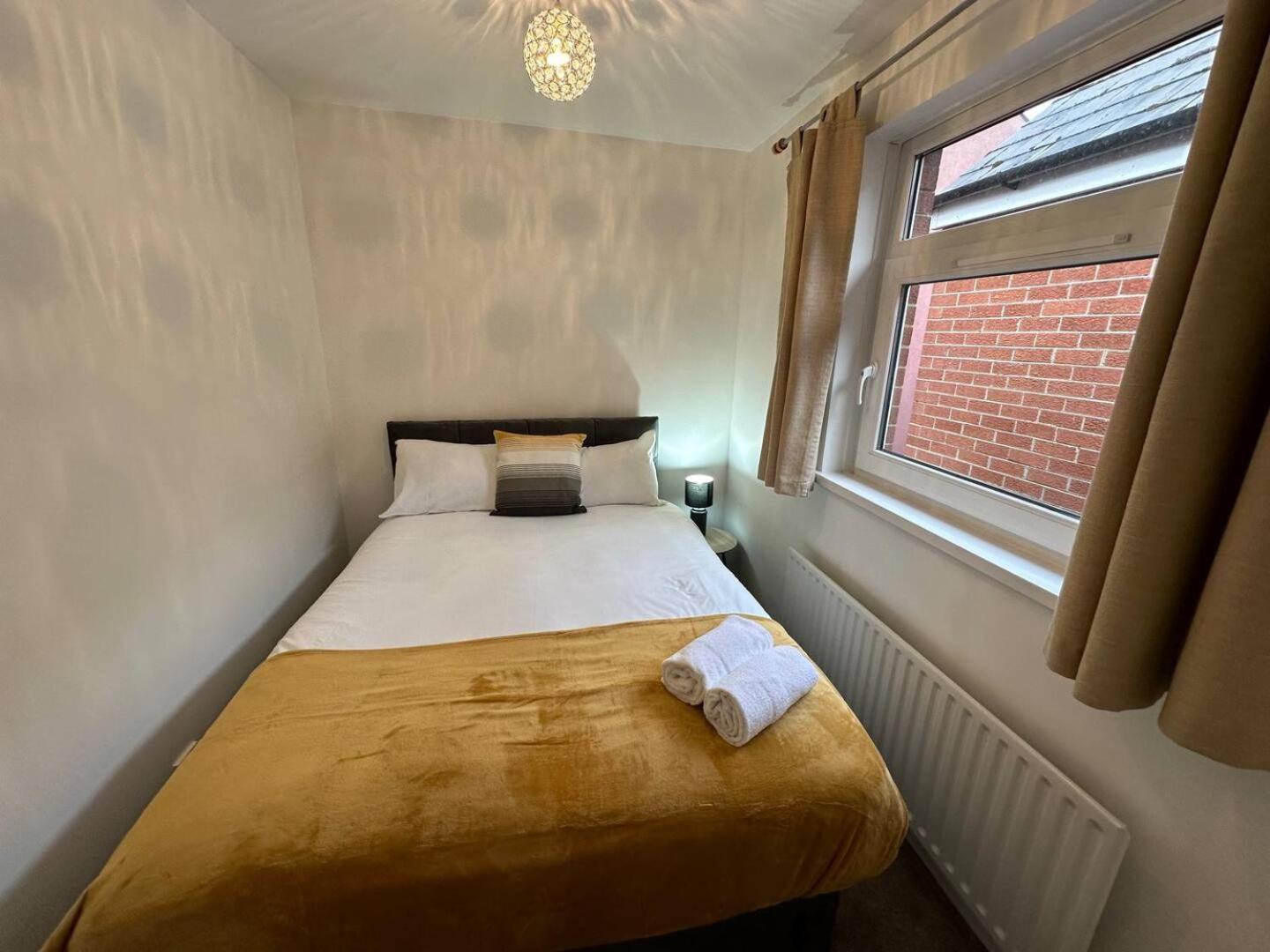 Вилла 2Br Stylish Ormeau Road House Белфаст Экстерьер фото